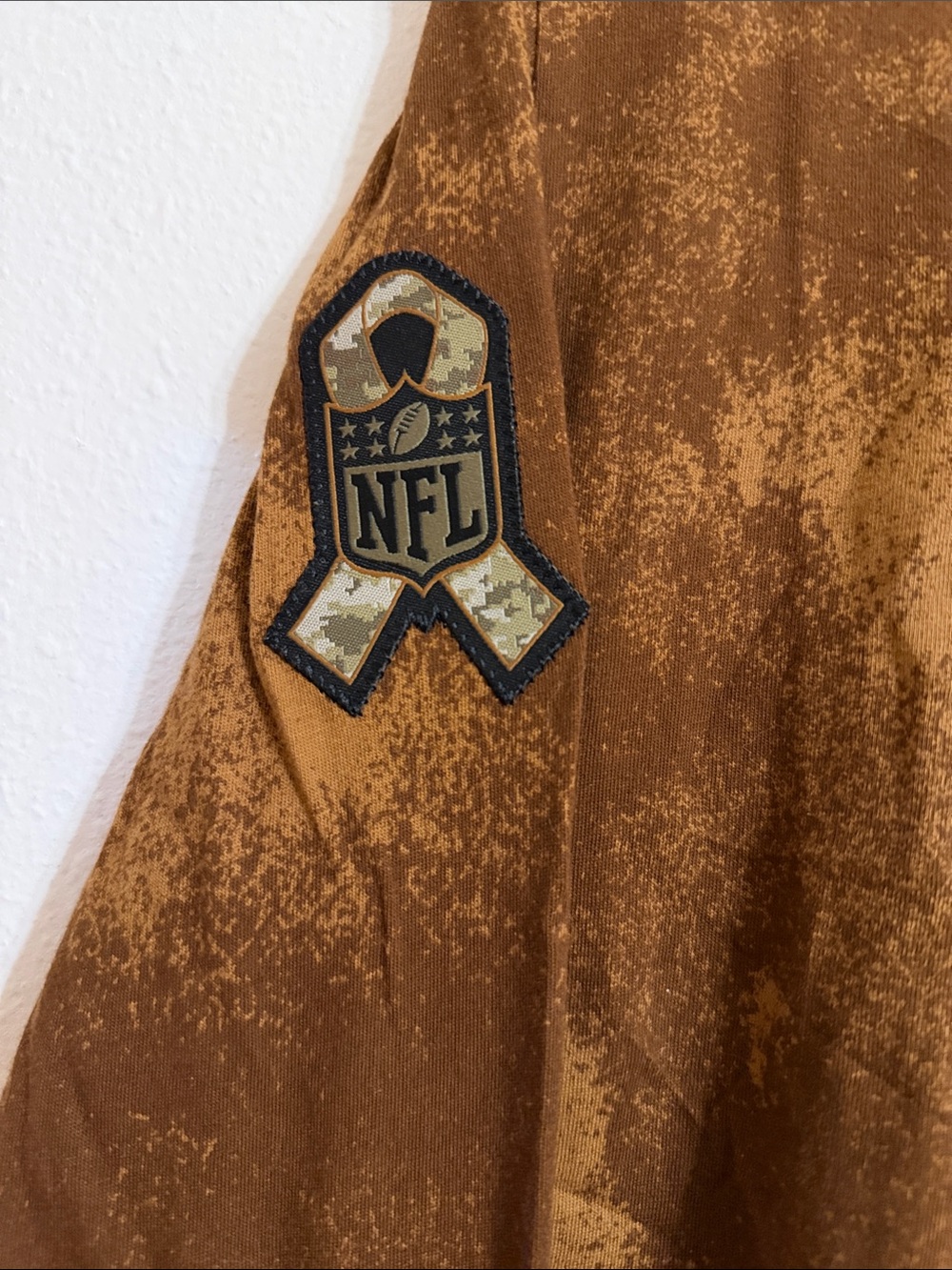 Green Bay Packers Salute to troops woman’s large long sleeve brown tyedye - Picture 5 of 6